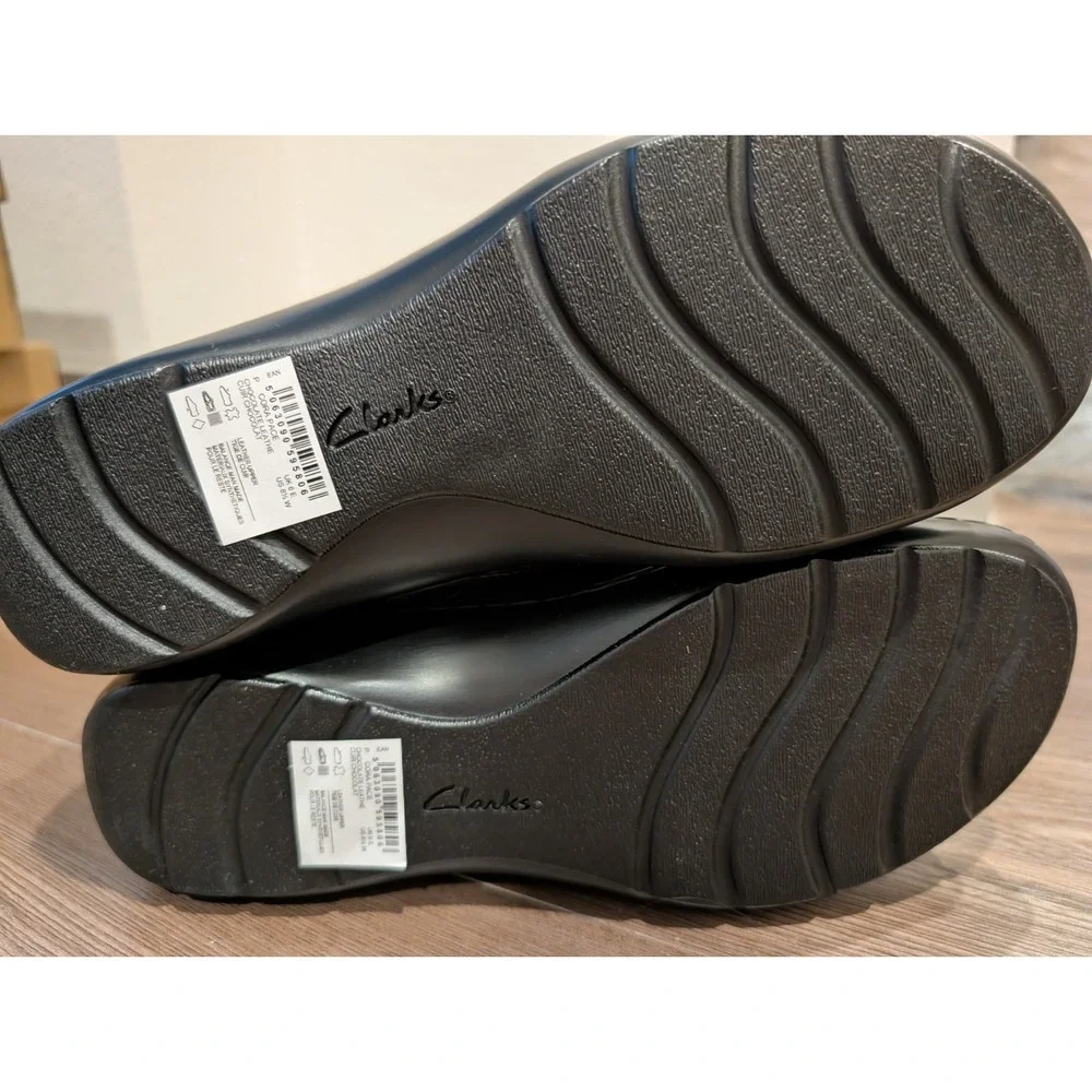 Clarks Collection Women Boots 8.5W Cora Chocolate‎ Leather Side Zip Booties